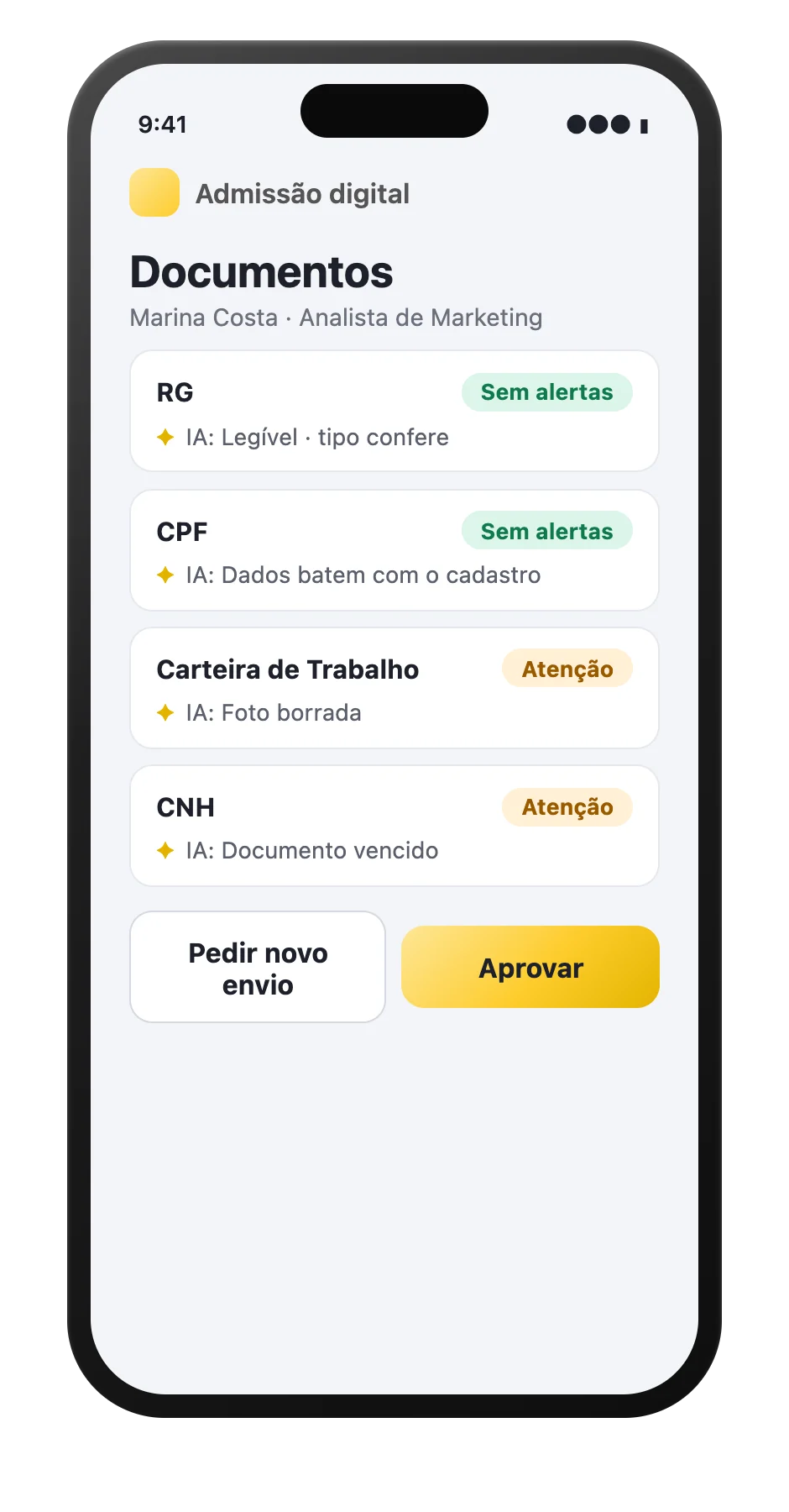 Conferência de documentos no celular, com a indicação da IA ao lado de cada anexo